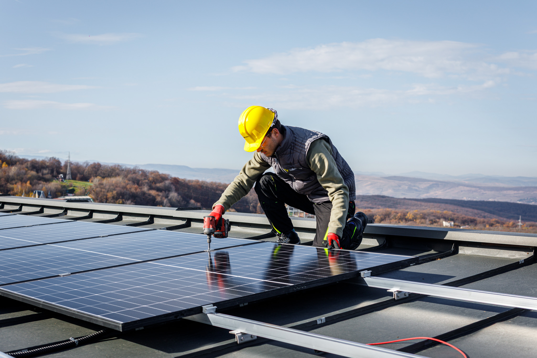 Sistem fotovoltaic YellowGrid